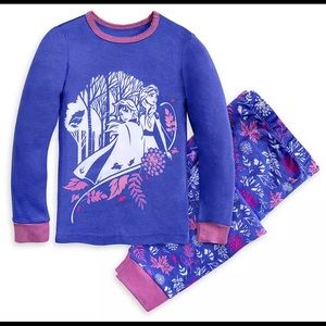 Brand New Frozen Pajamas size 5